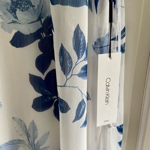 NEW Women’s Calvin Klein dress